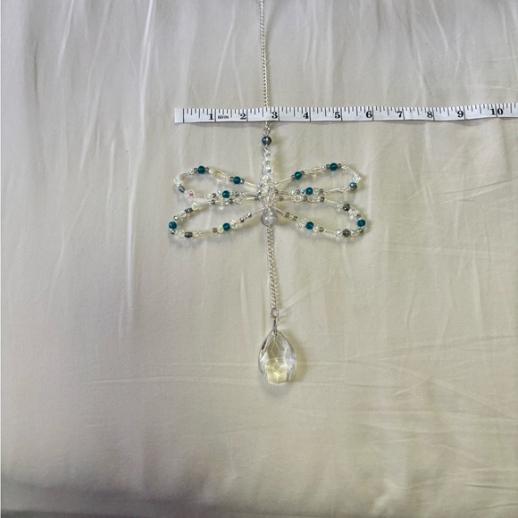 Handmade Dragonfly Suncatcher. - Picture 9 of 10